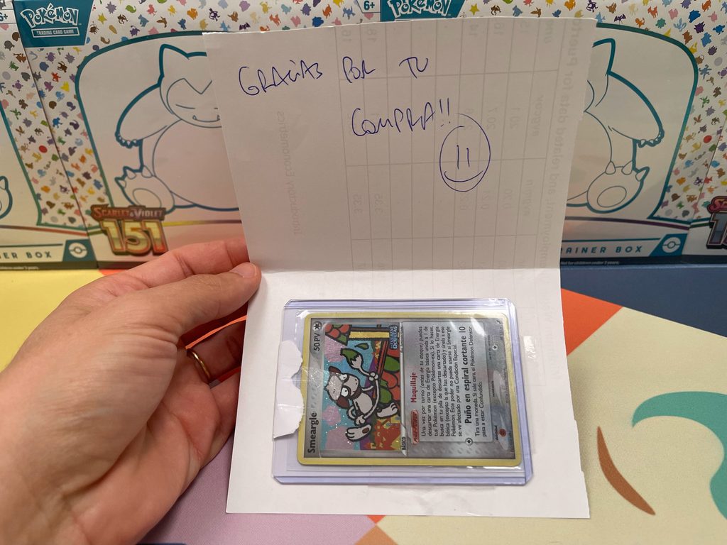Cómo enviar cartas Pokémon protegidas con Toploader